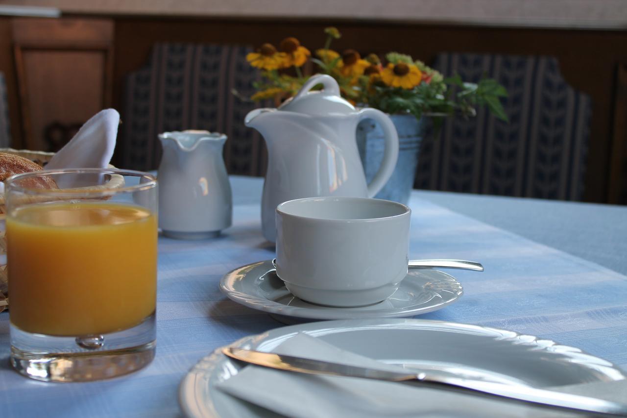 Hotel-Gasthof Zum Hirschen Durrwangen エクステリア 写真